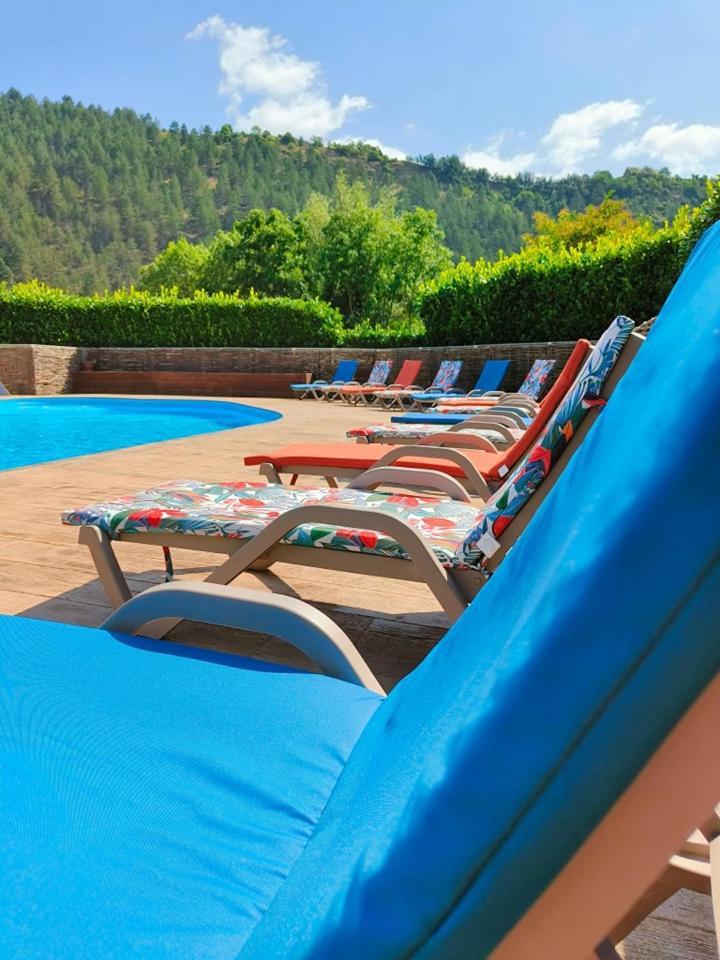 Chalets De La Colagne Bourgs sur Colagne エクステリア 写真